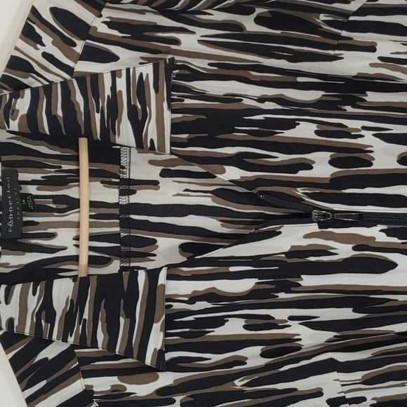 Connected Apparel Green, Black, Cream Zip Up Two Pocket Dress Size 14 - Picture 2 of 4